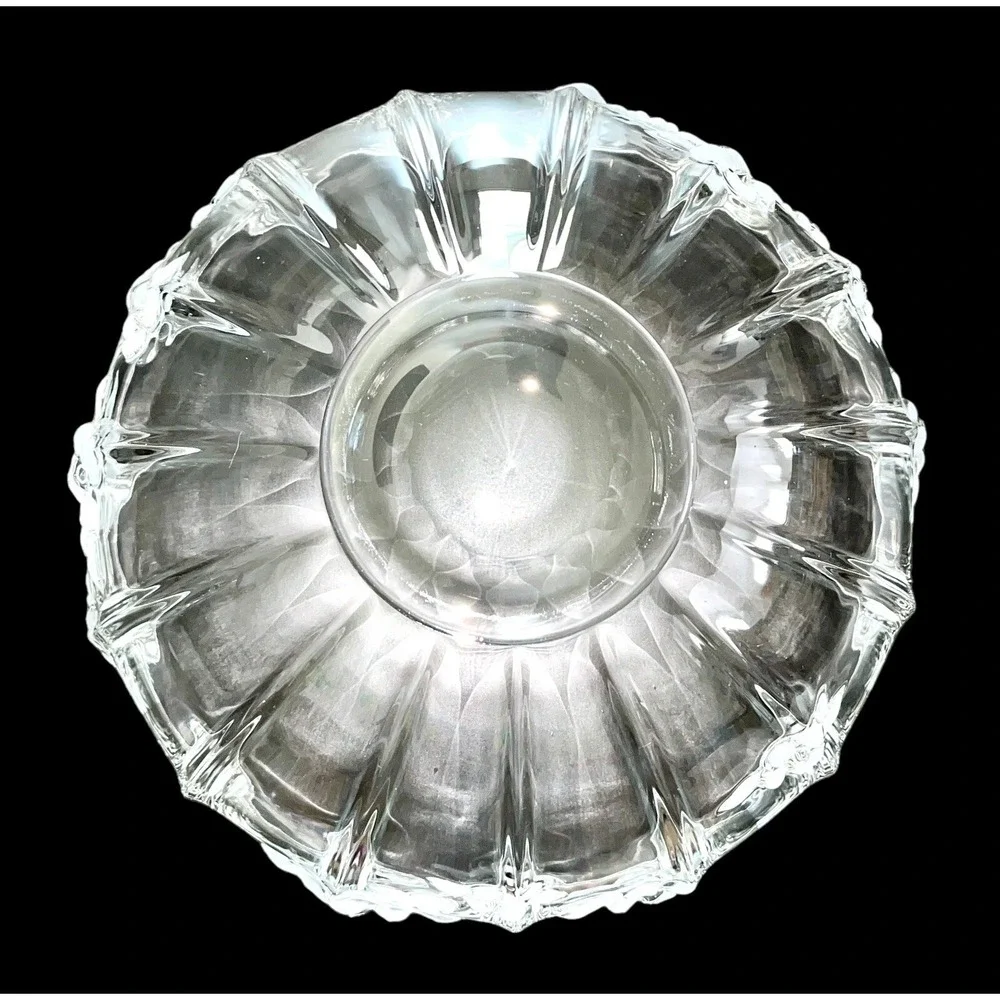 Vintage Mikasa Crystal Hostess Bowl 10.5" Round Clear Optic Embossed Flowers EUC - Picture 6 of 7